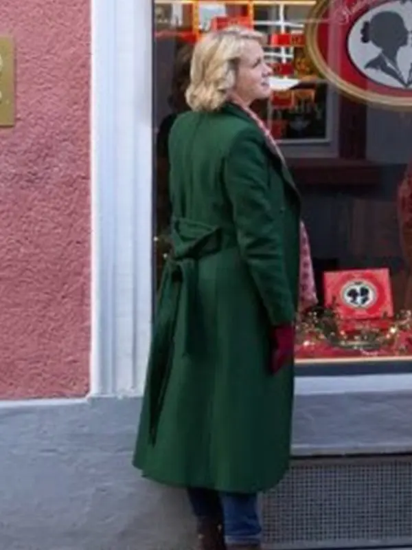 A Heidelberg Holiday 2023 Ginna Claire Mason Green Coat