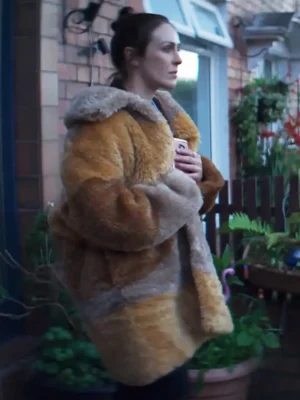 Janet-Tv-Series-The-Lovers-2023-Roisin-Gallagher-Fur-Coat-1.jpg.webp