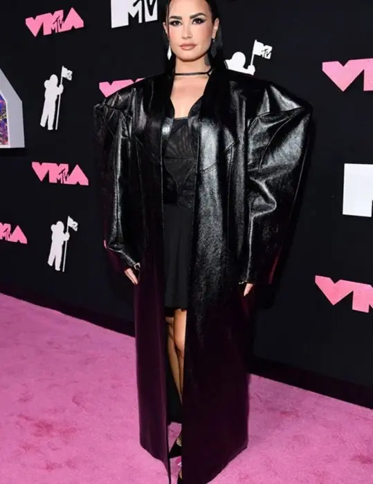 Demi Lovato Vmas 2023 Black Leather Coat