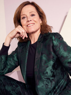 Avatar The Way of Water Sigourney Weaver Blazer