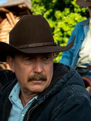 kevin-costner-yellowstone-john-dutton-hooded-denim-jacket-2.jpg